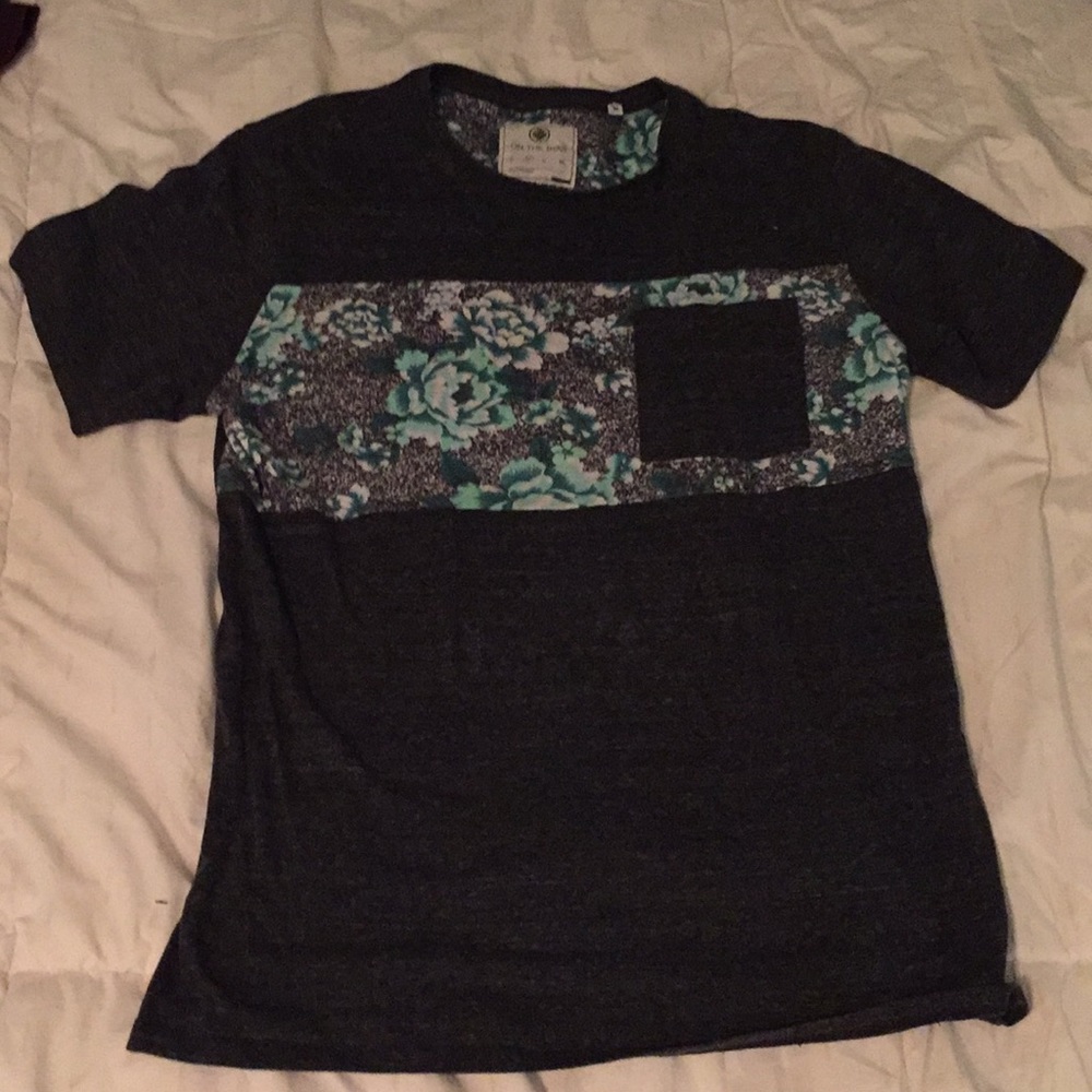 Pacsun t-shirt